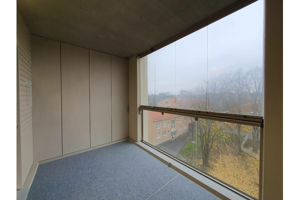 1h+kt, B90 Kurjenm&auml;ki