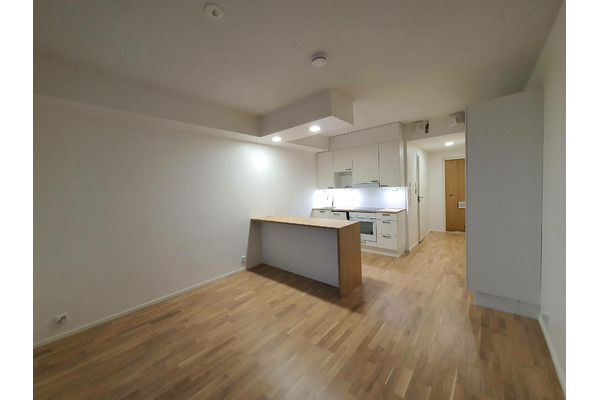 1h+kt, B90 Kurjenm&auml;ki