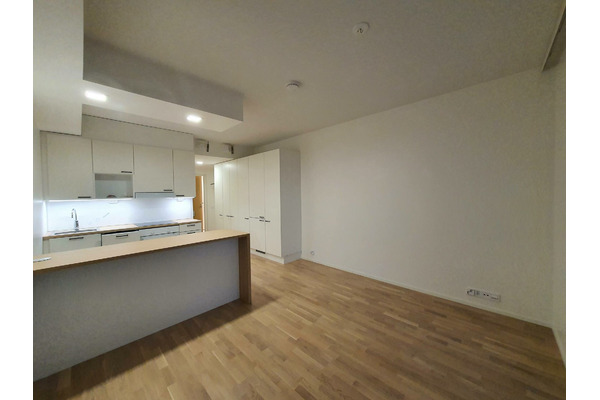 1h+kt, B90 Kurjenm&auml;ki